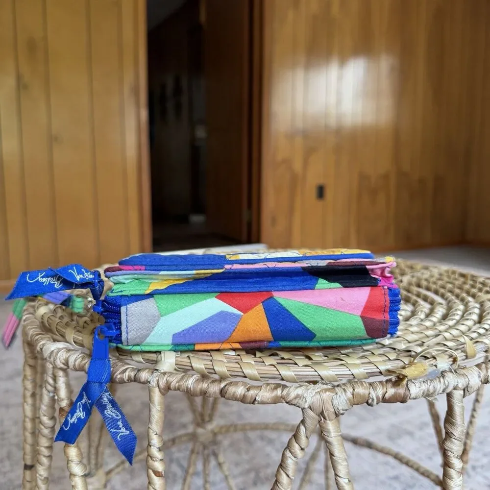 Vera Bradley odor storage