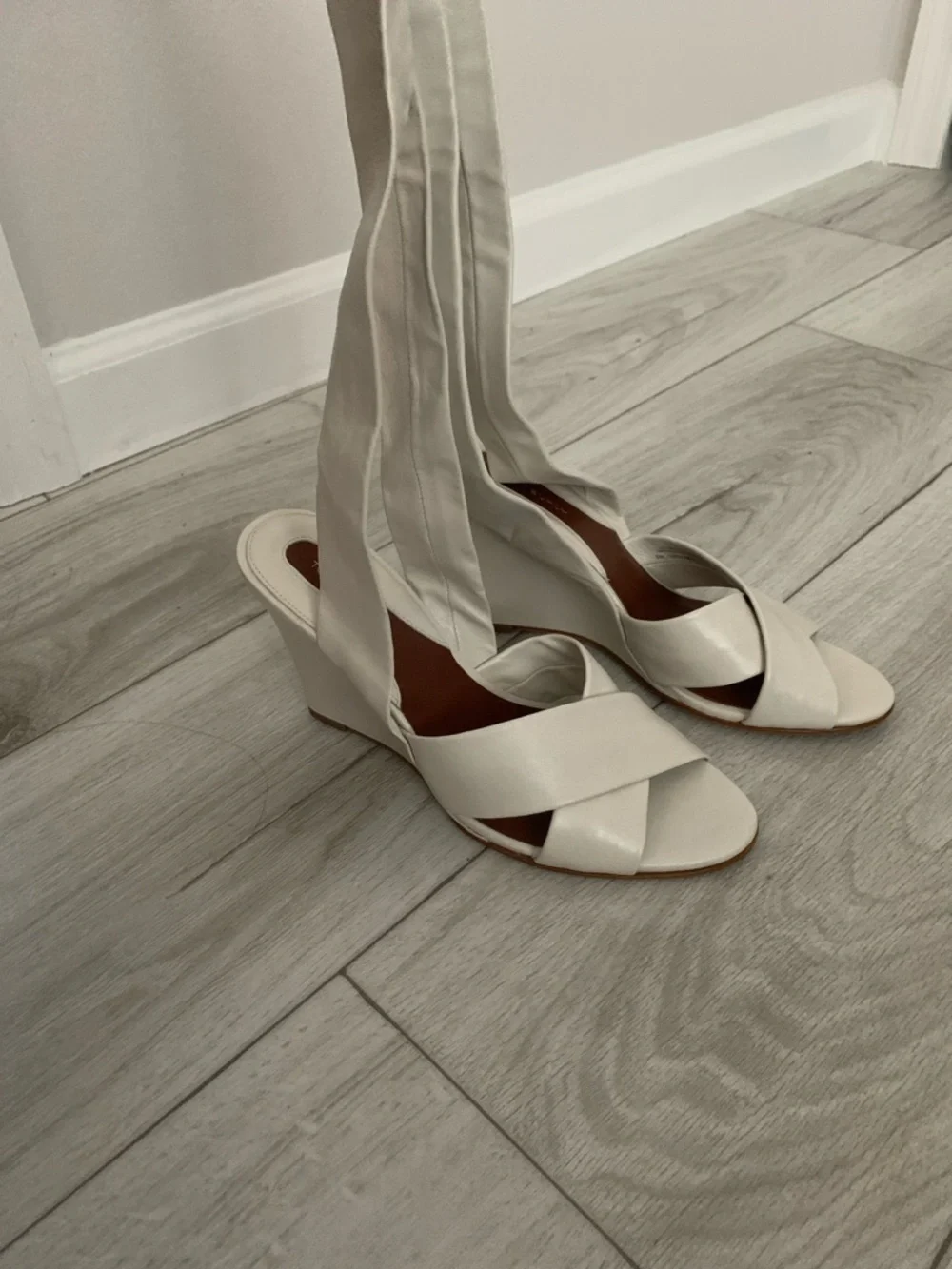 Tory Burch elegant leather