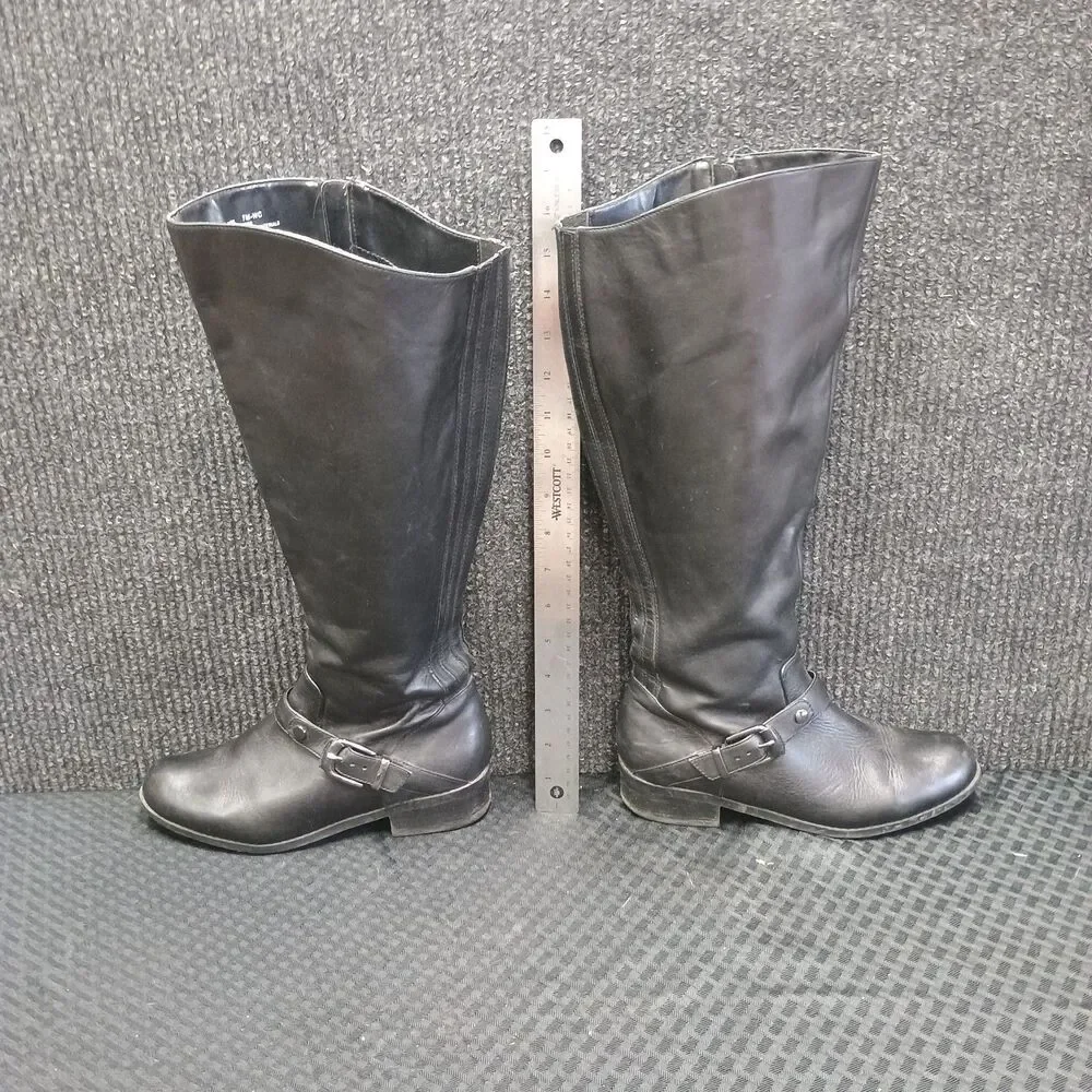 Me Too Arctic Womens Black Leather Knee High Zipper and buckle Boots Size 7m- WC