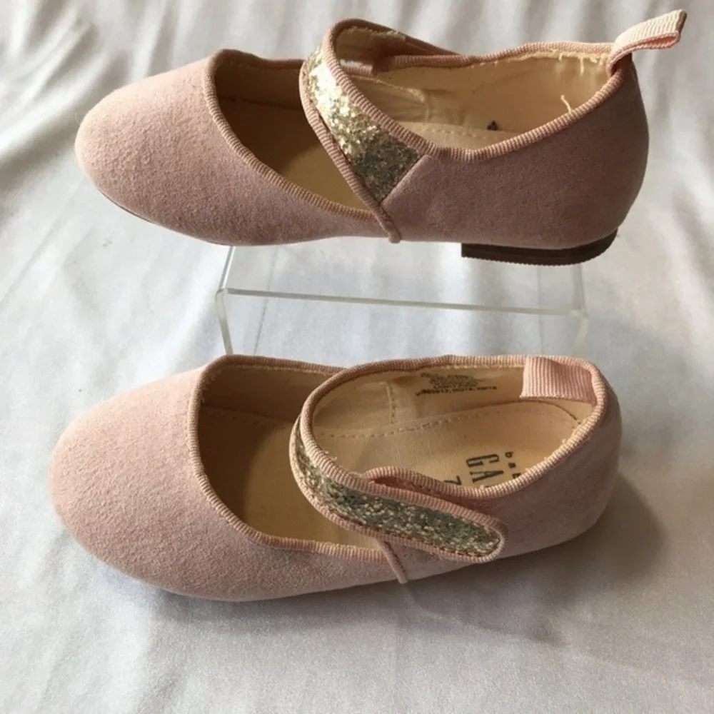 GAP dress shoes