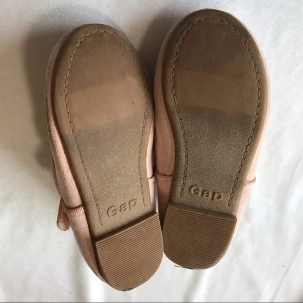 GAP dress shoes