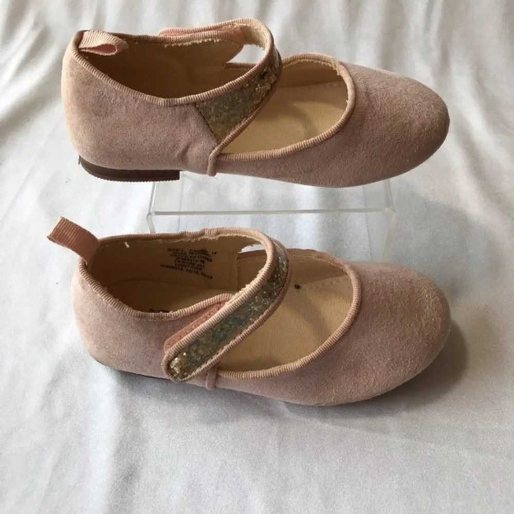 GAP dress shoes