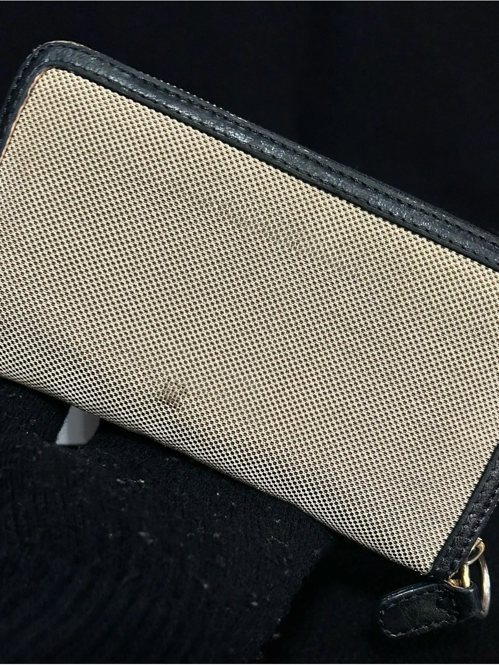 Chloe auth used