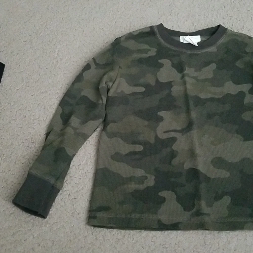 Cat & Jack Boy's Knit Camo Long Sleeve Shirt
