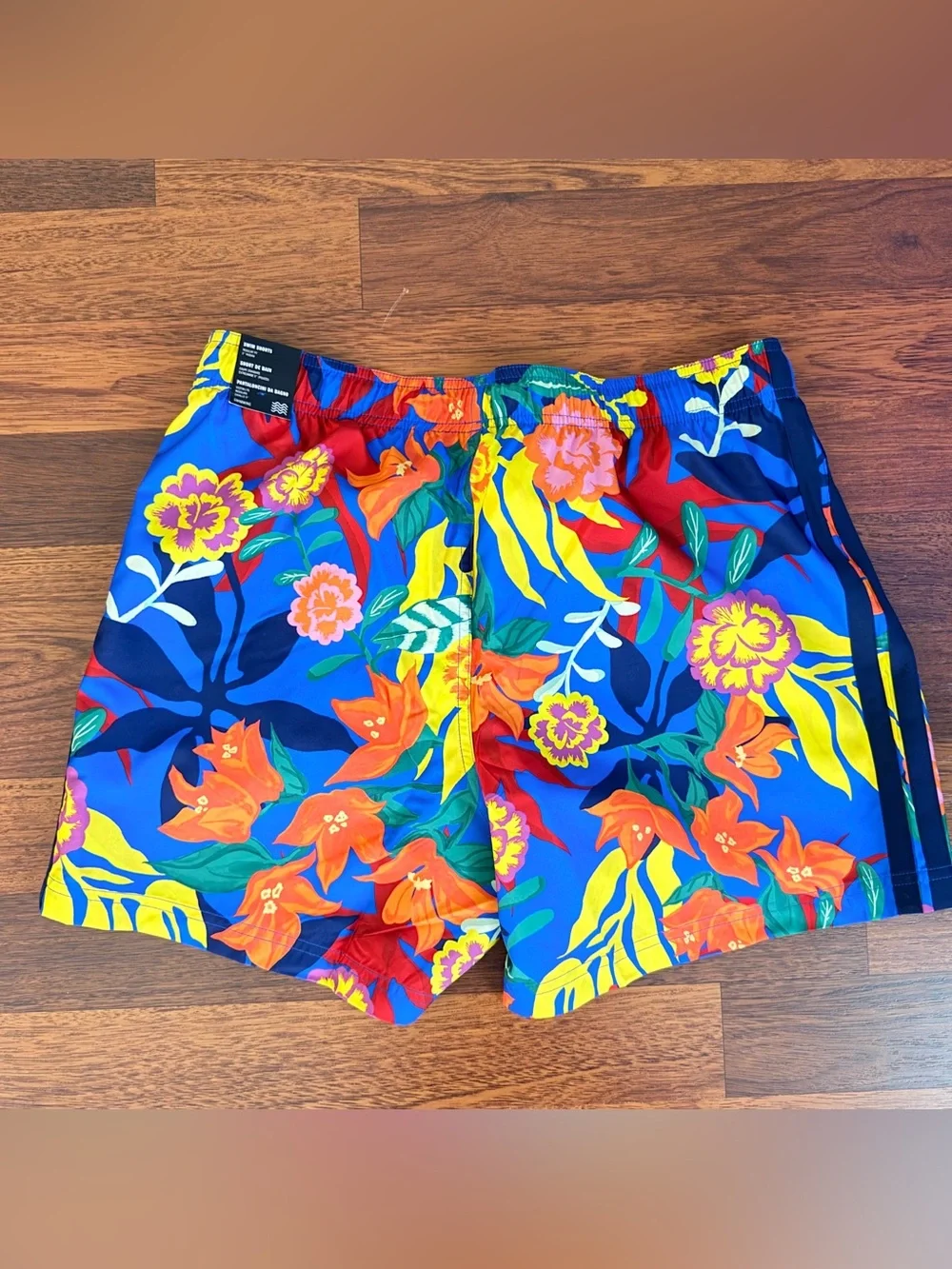 adidas stripes shorts large