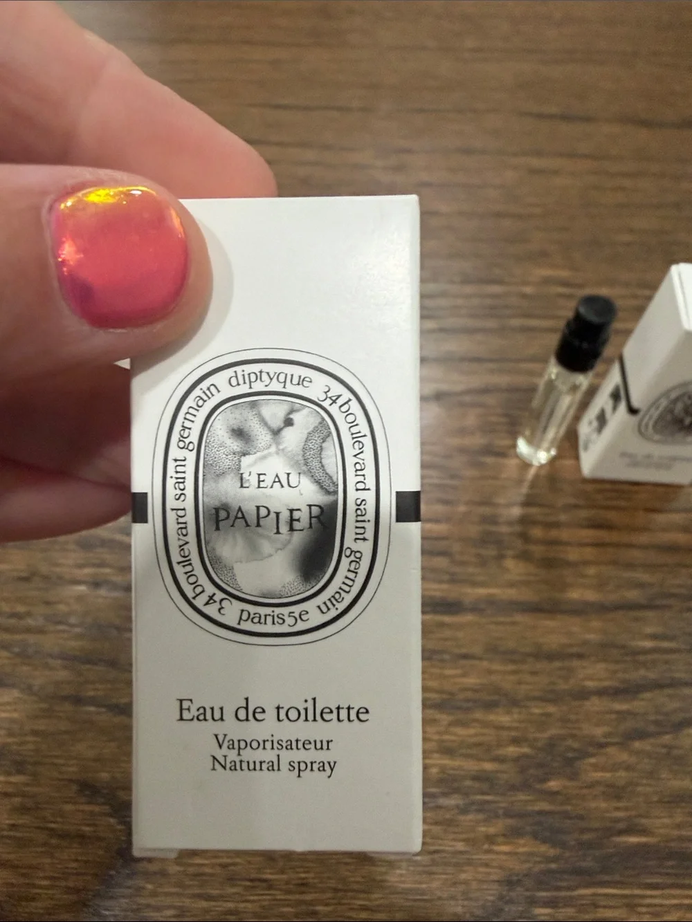 diptyque branded white