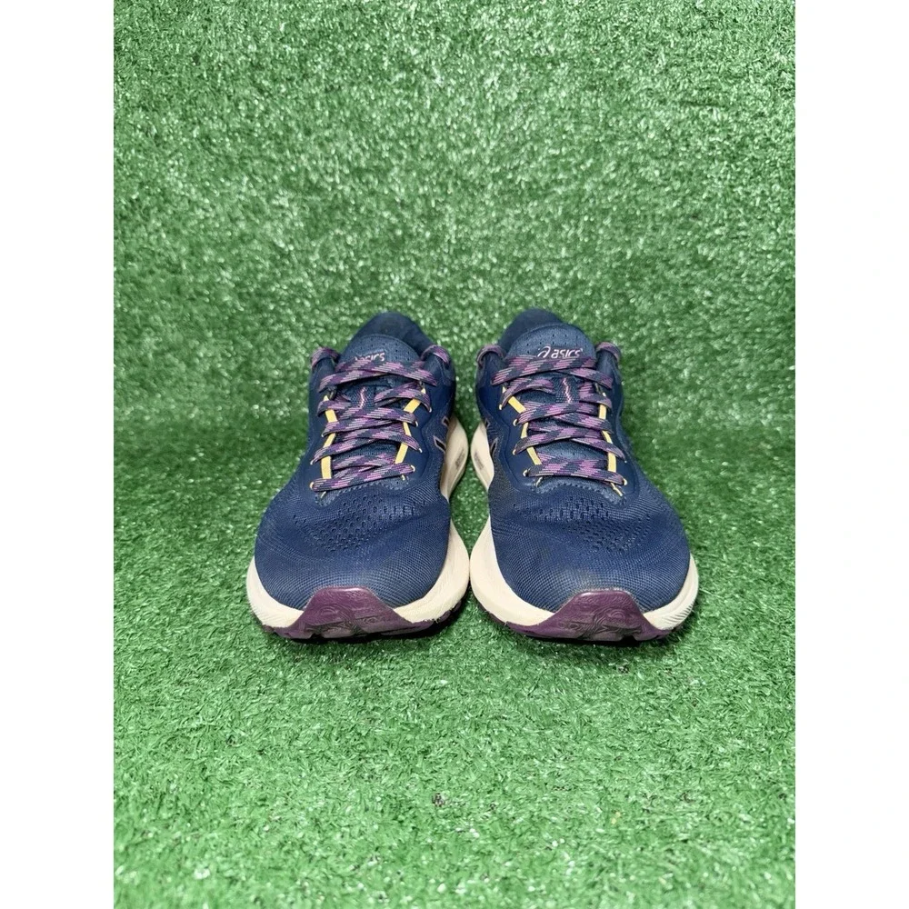Asics size shoes