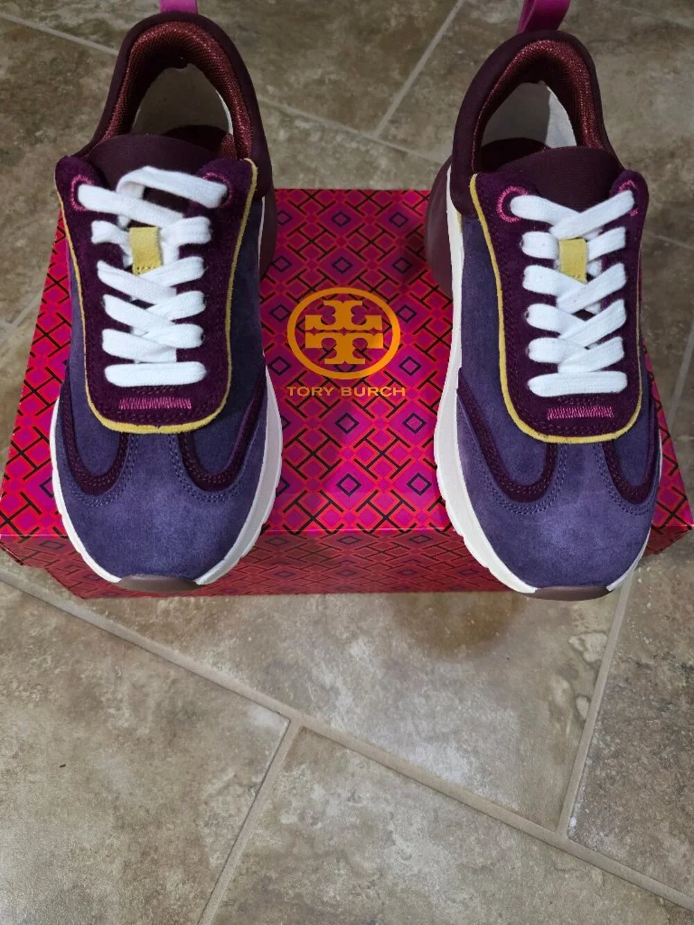 Women's Trainer's