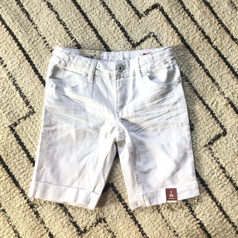 Arizona jean shorts NWT