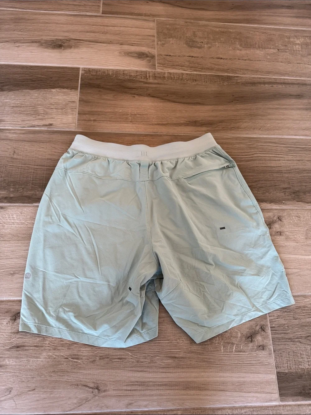 lululemon athletica lululemon license