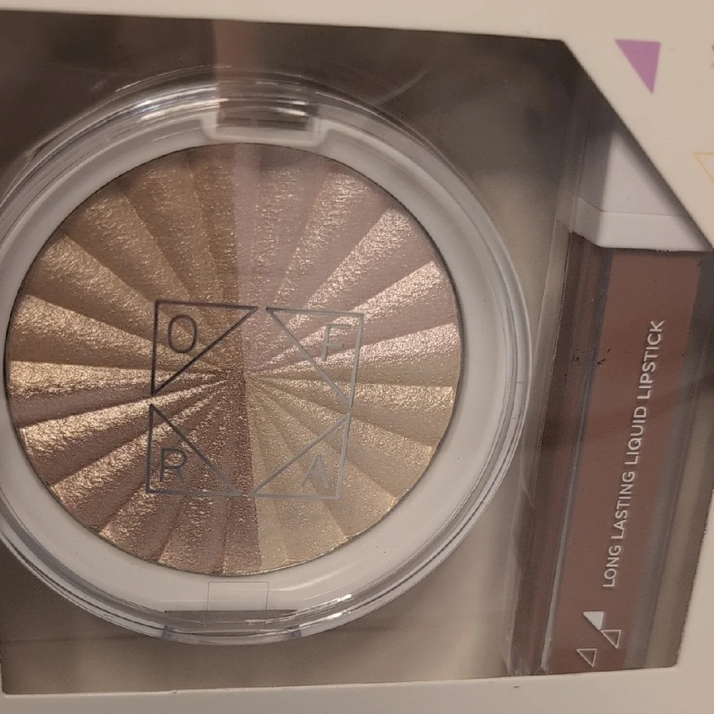 OFRA set includes
