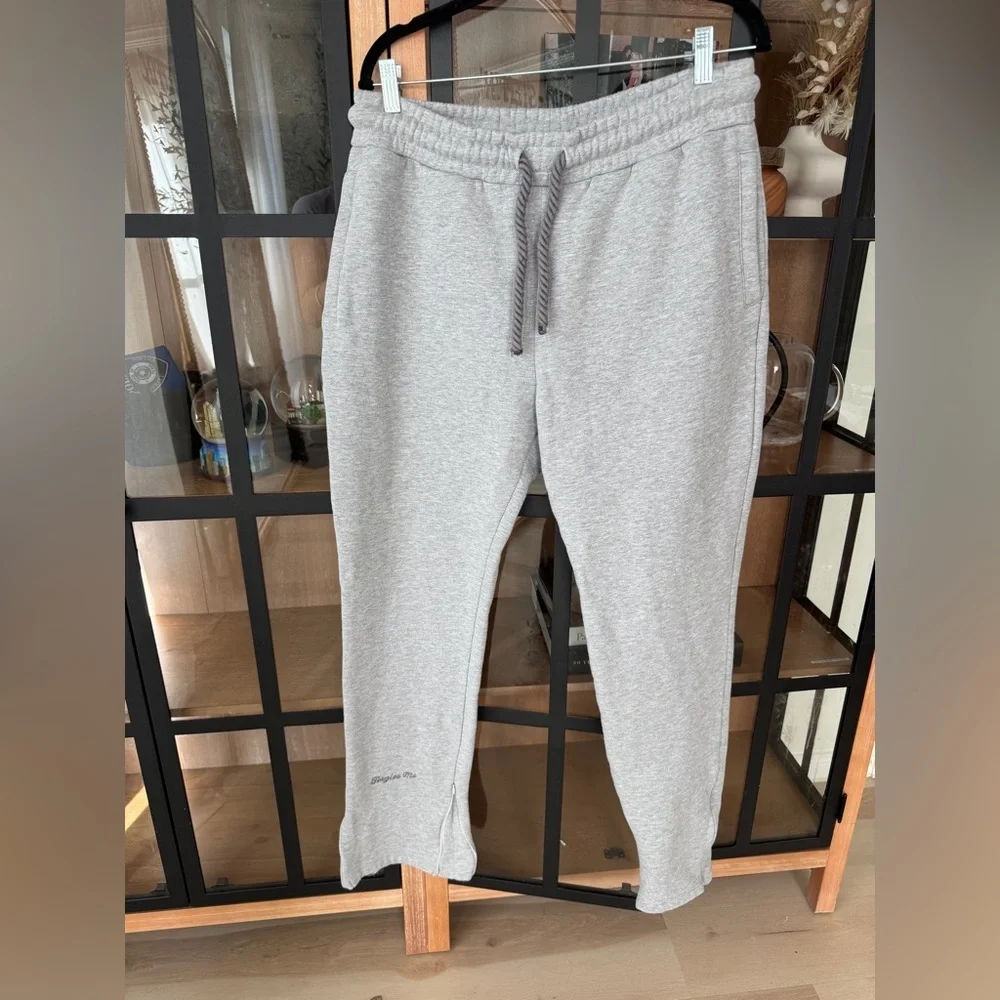 Syna World Logo joggers sweatpants tracksuit graffiti zipper drawstring