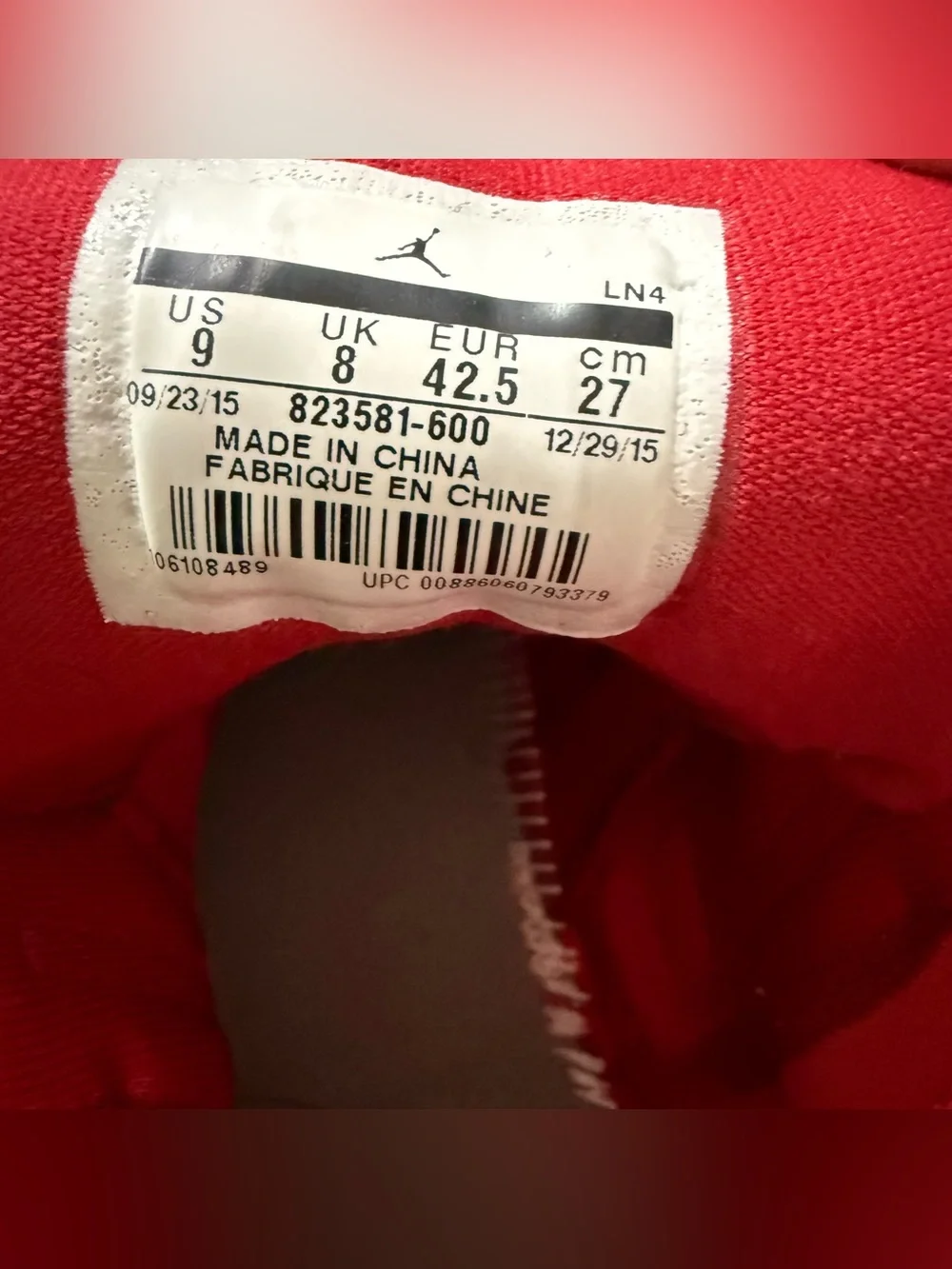 Jordan bold red
