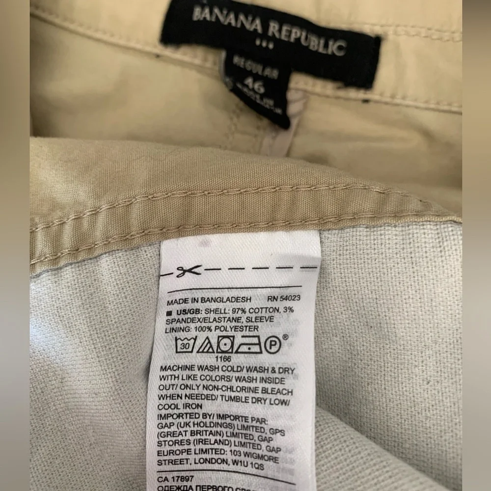 Banana Republic Men’s Khaki Casual Jacket, Oversized Button Down Front; Size 46