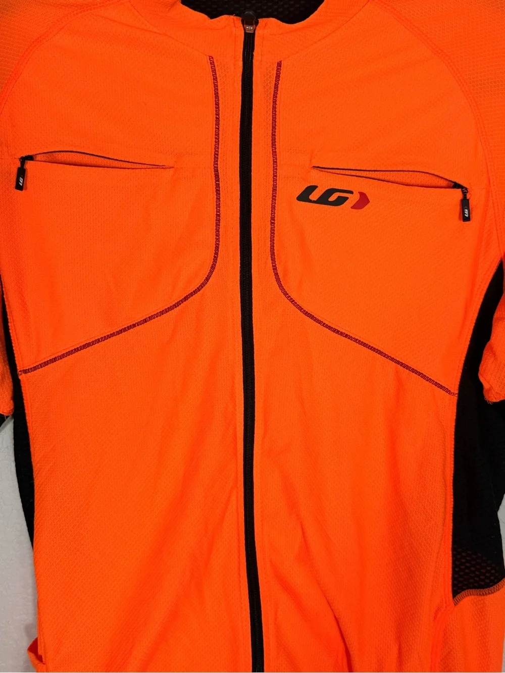 Louis Garneau enhance you
