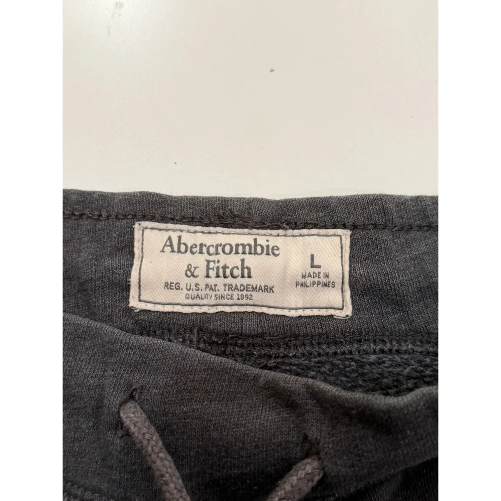 Abercrombie & Fitch Mens Logo Sweat Shorts Gray Drawstring Fleece Large 128A0023