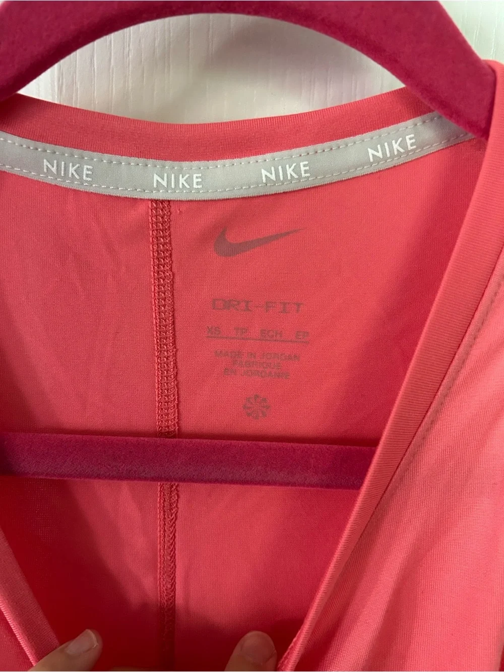 Nike sleeveless training
