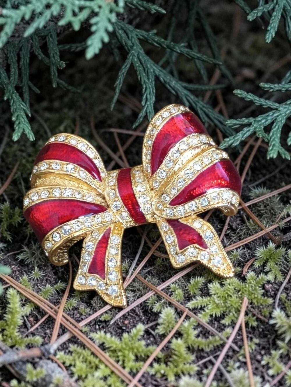 Gold-Tone Red Crystal Bow Brooch
