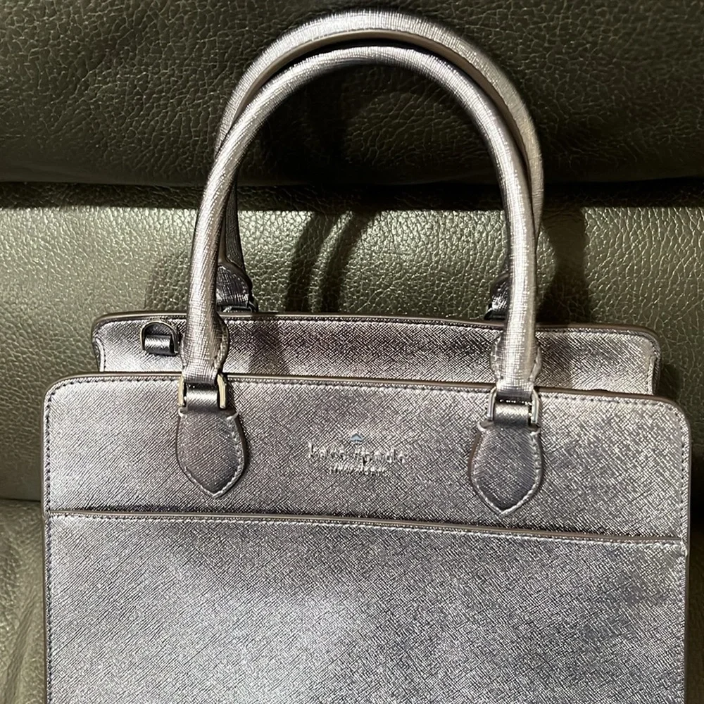 kate spade has tags
