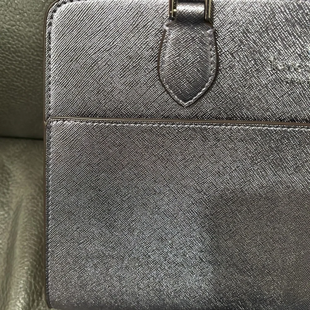 kate spade has tags