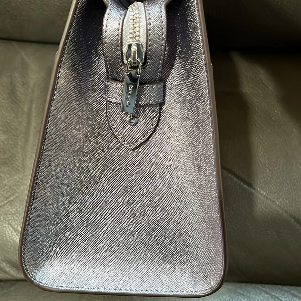 kate spade has tags