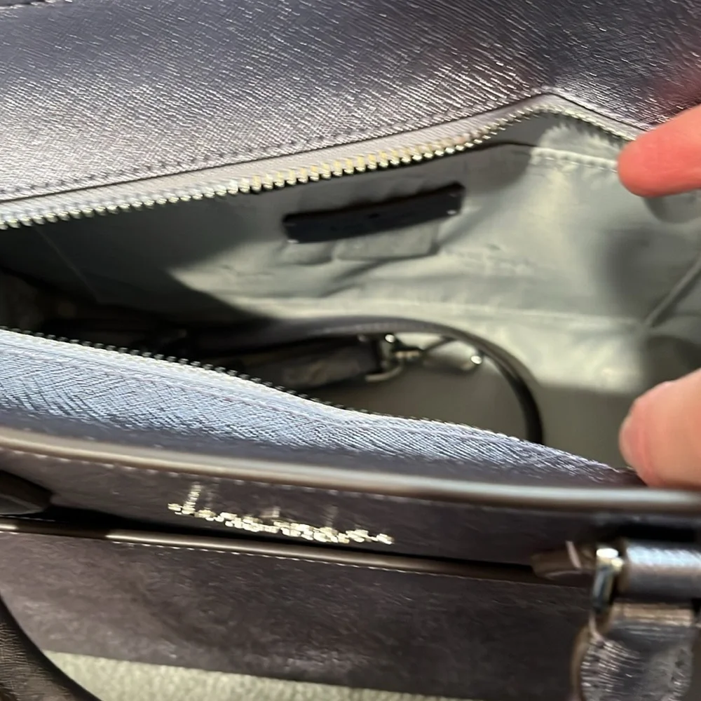 kate spade has tags