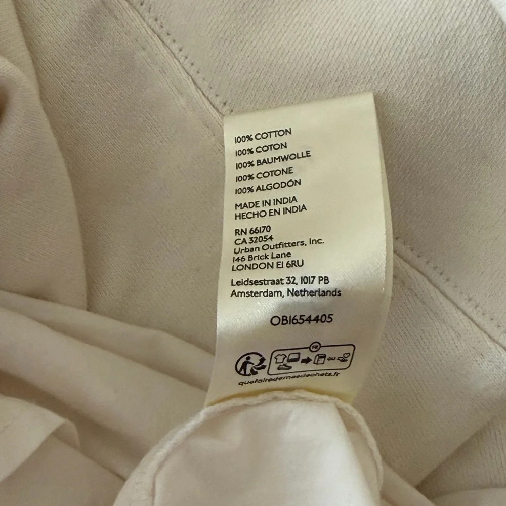 NWOT Eleanor sweatshirt by Free People in size Medium