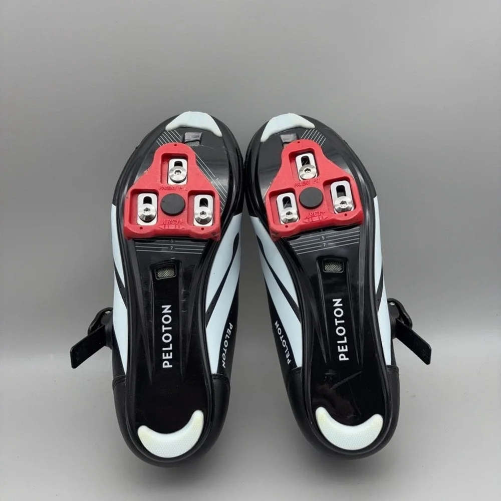 Peloton cycling shoes