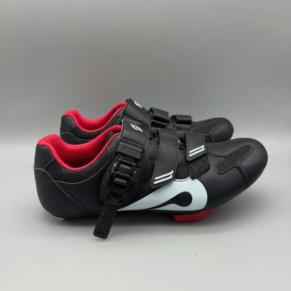 Peloton cycling shoes