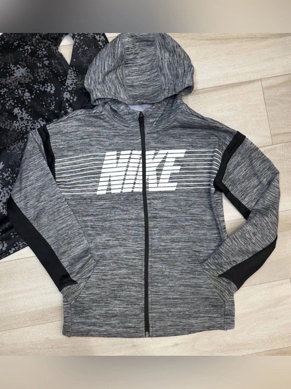 Nike this lot