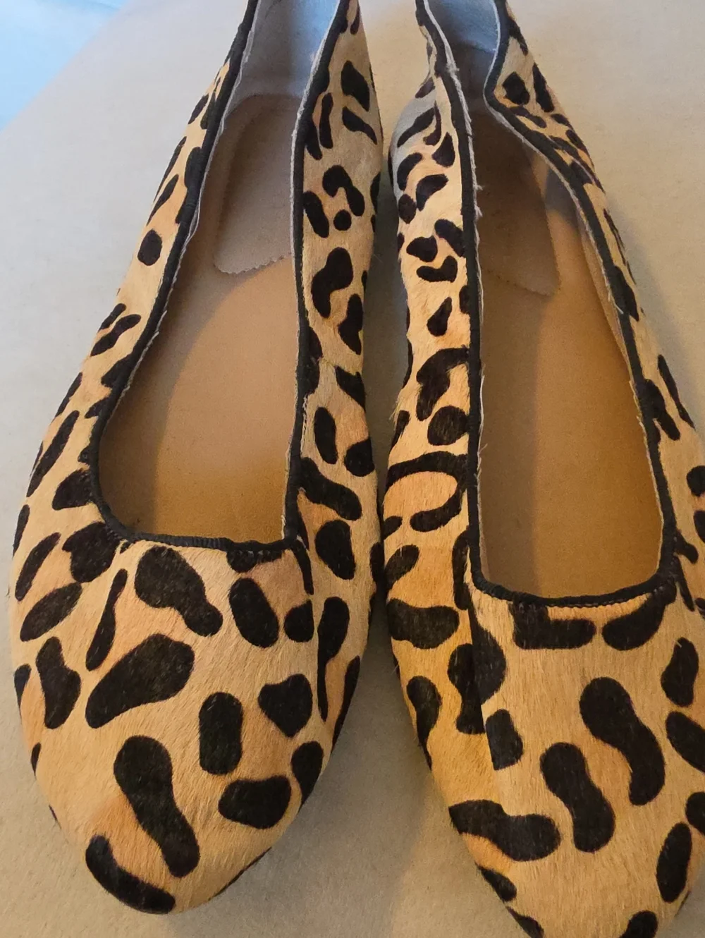 KELLY & KATIE Cheetah Print Ballet Flats - Tan & Black, Sz 9 EUC