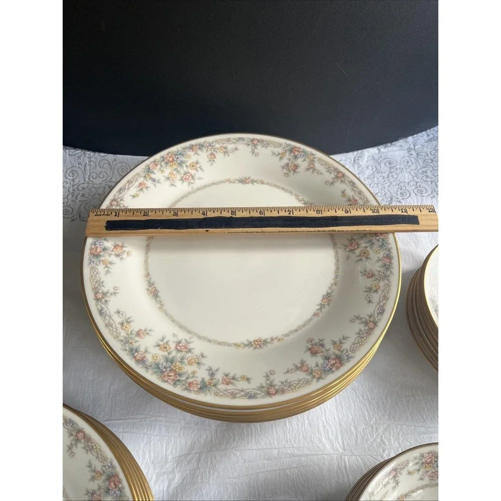 Noritake china features addition