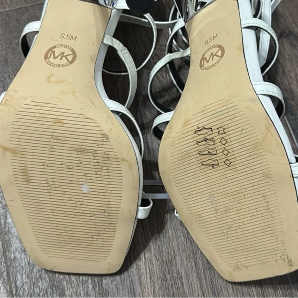 Michael Kors simple yet