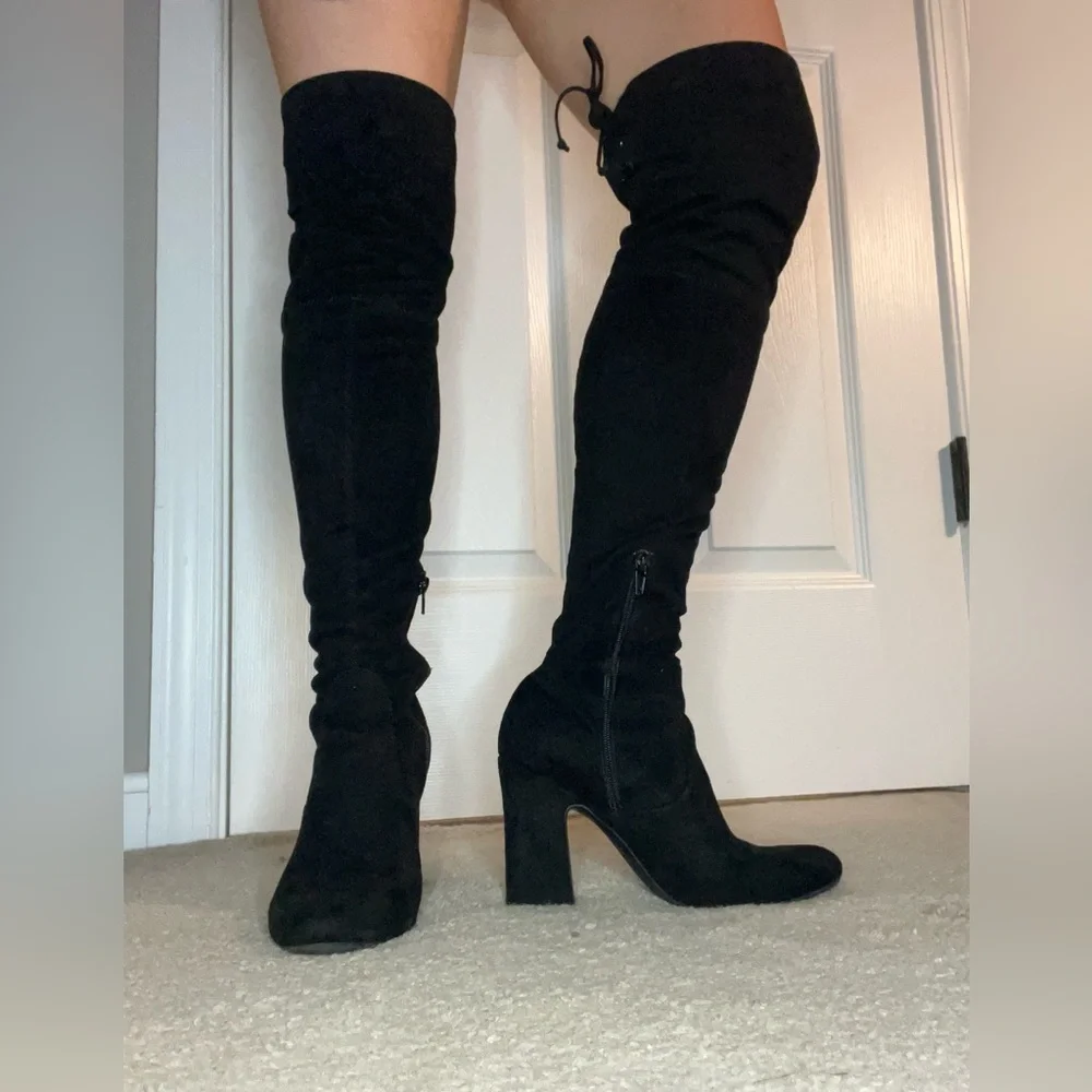 N/A black over
