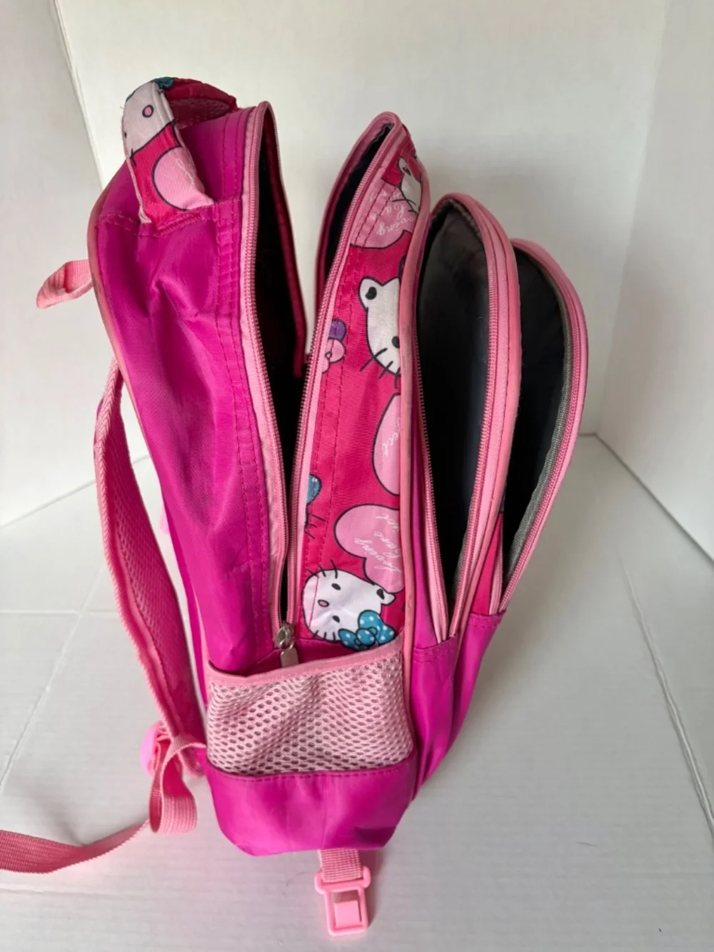 N/A hello kitty