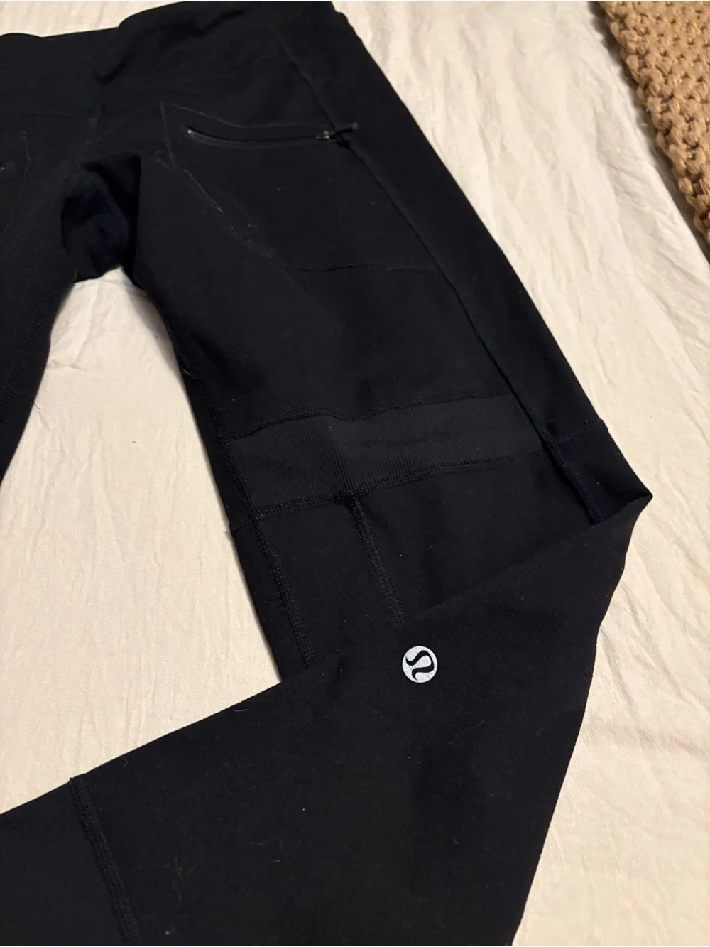 lululemon athletica sleek black