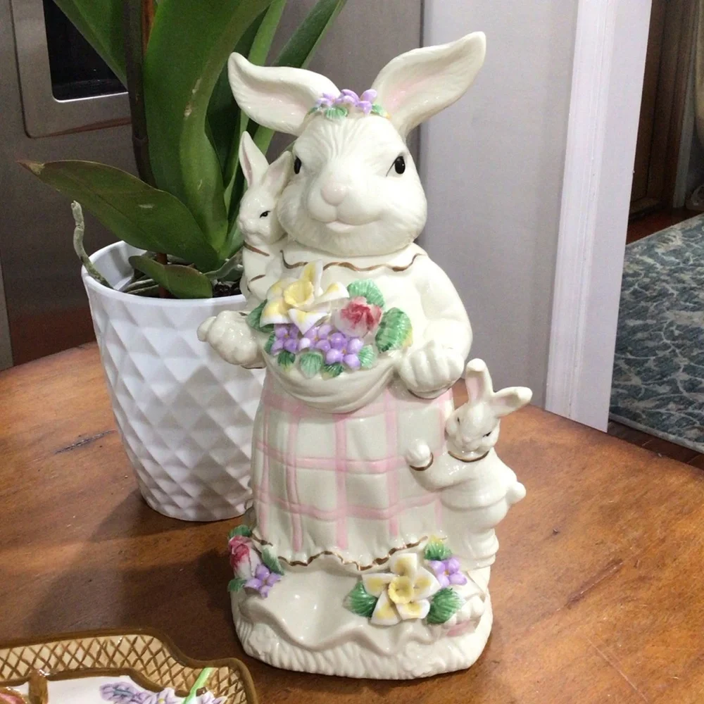 Musical 11” Porcelain Mrs Easter Bunny Figurine