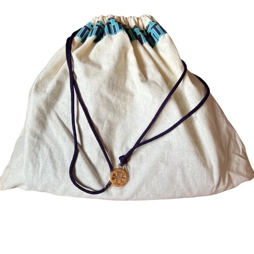 Tory Burch tory burch