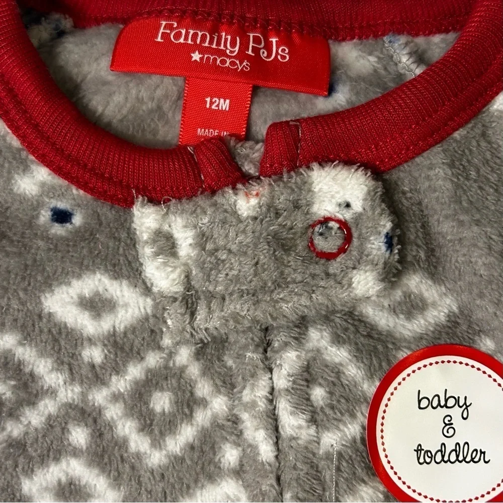 Family PJ for Macys tags skid foot