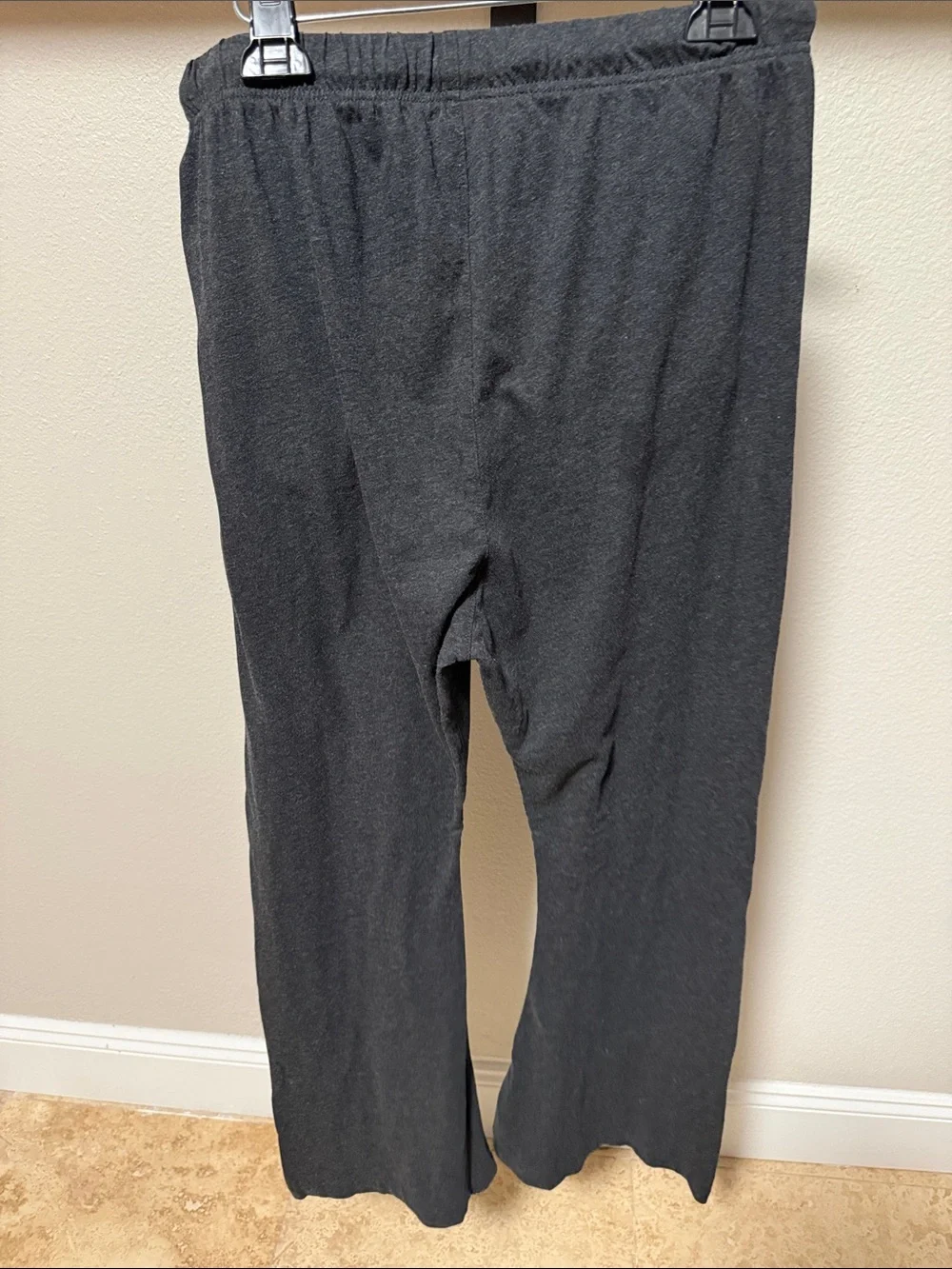 Fear of God Essentials Holiday Flare Jersey lounge pant - black/grey