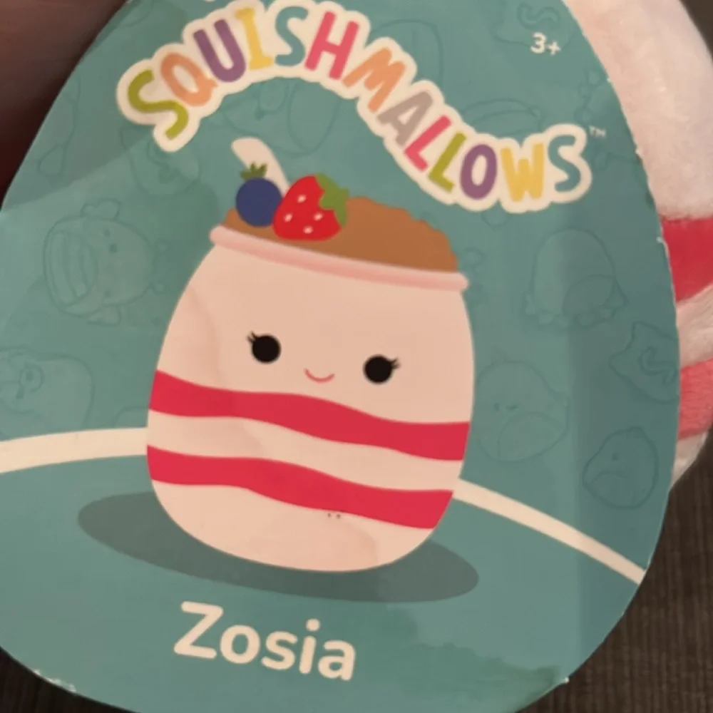 Squishmallows zosia keychain