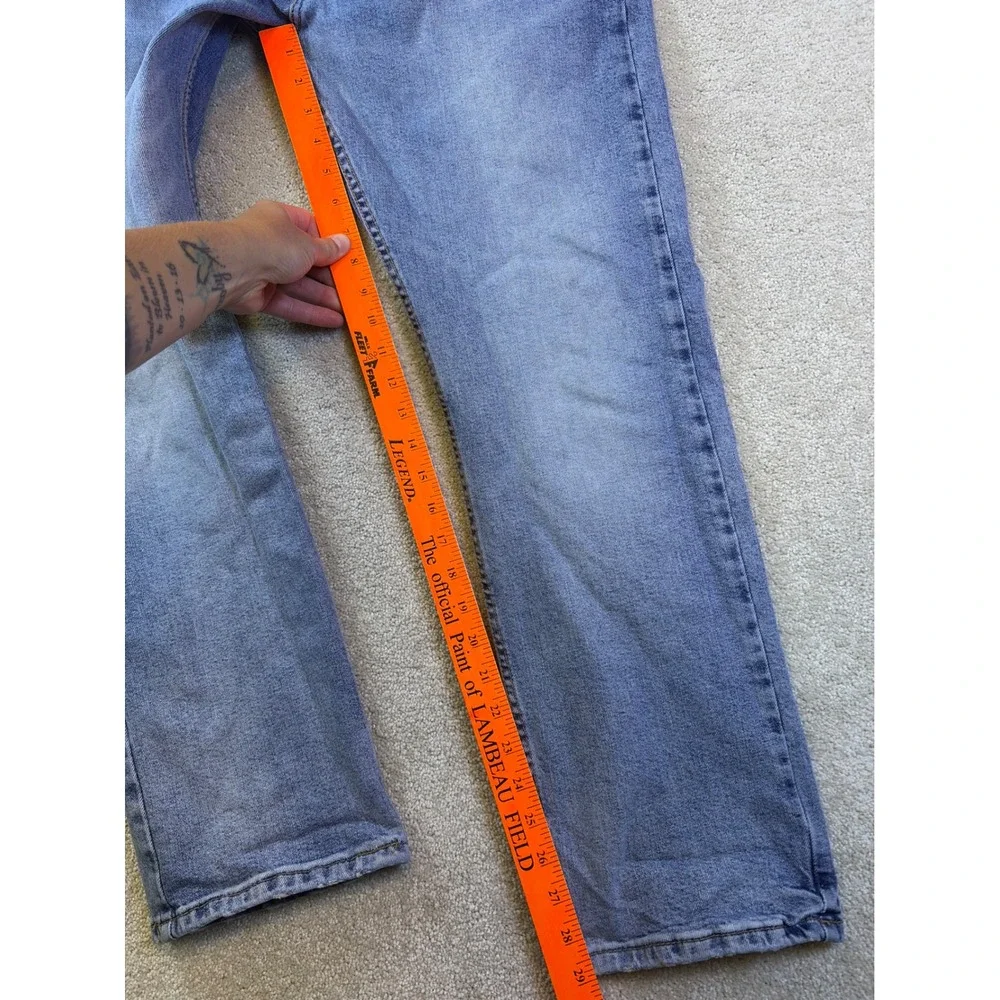 Levis levi 513