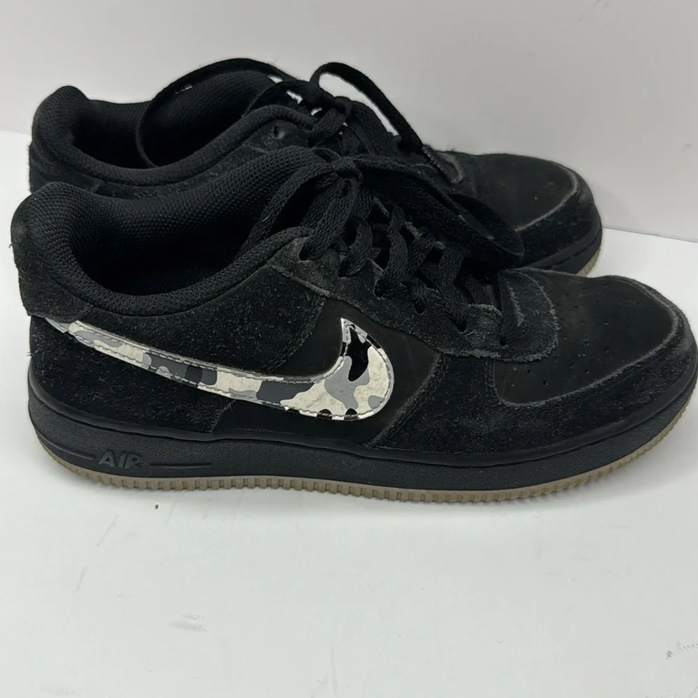 Nike please zoom
