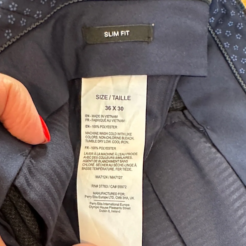 Perry Ellis smoke any etc