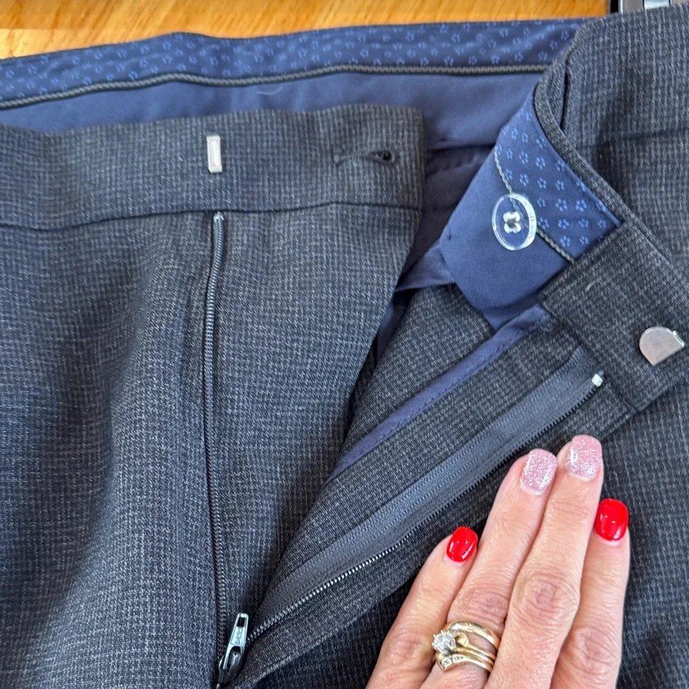 Perry Ellis slim are