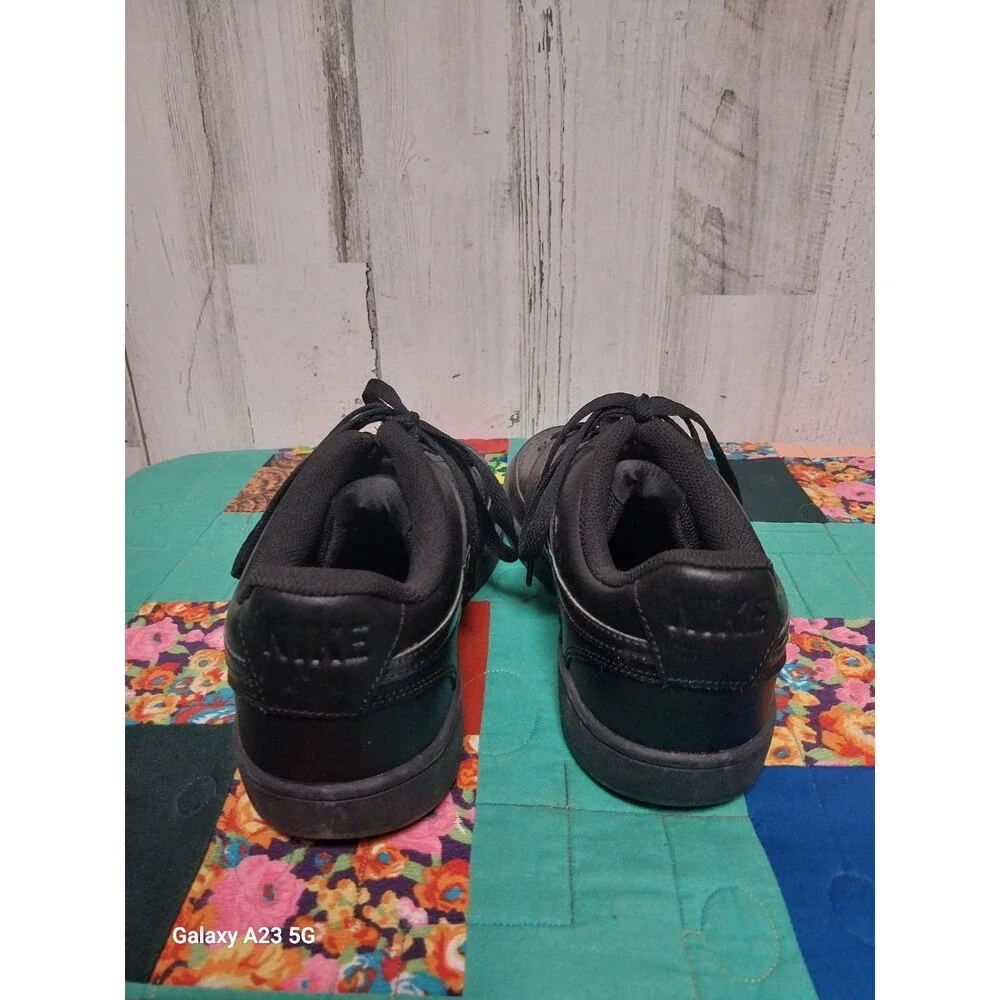 Nike gently used