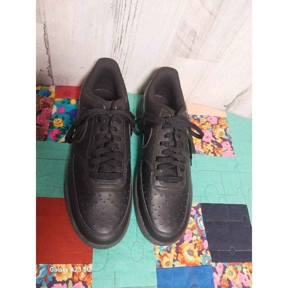 Nike gently used
