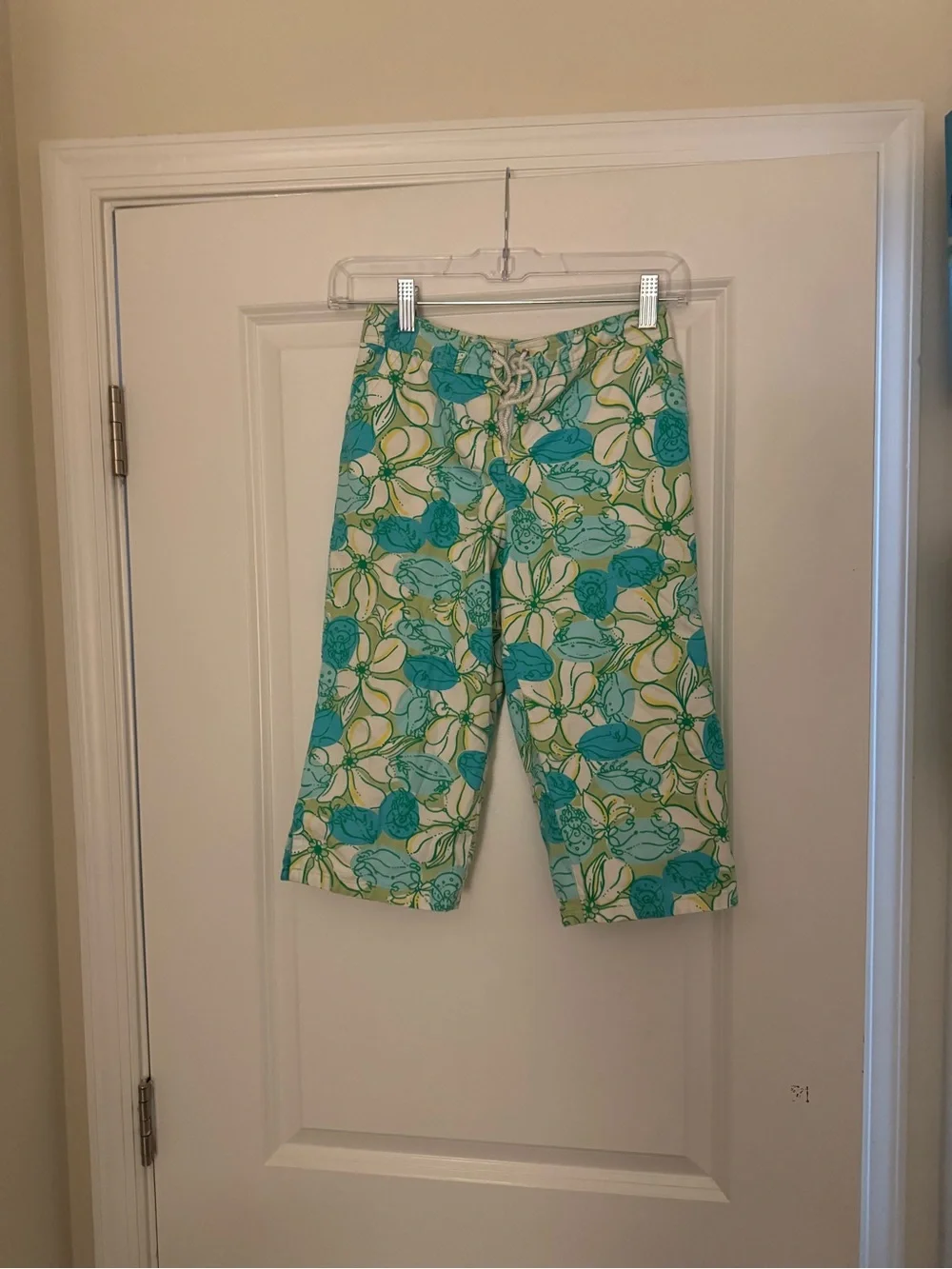 lilly pulitzer capris girls size 12