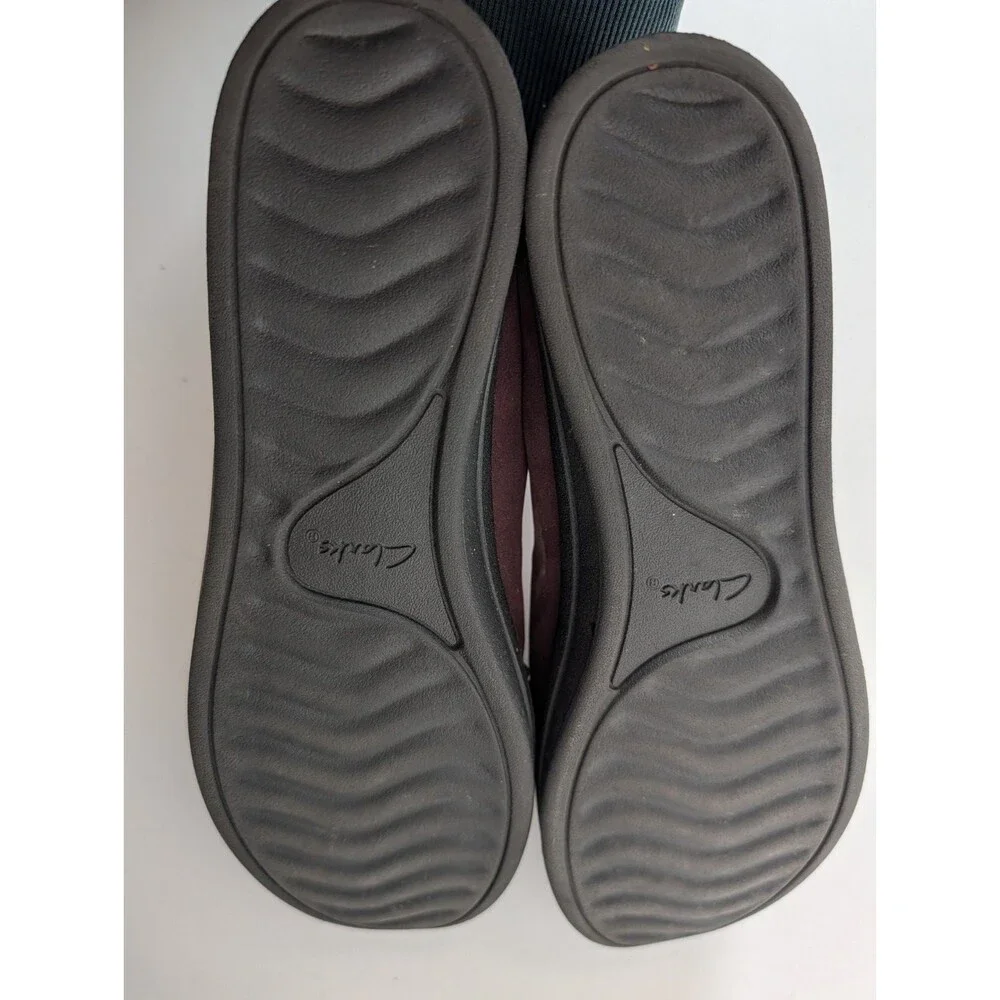 Clarks cloud women