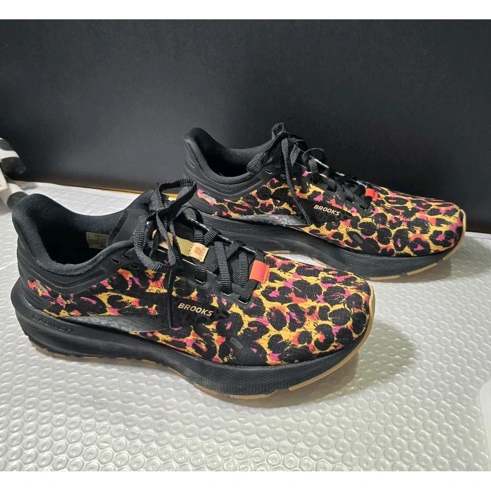 Brooks looking designed